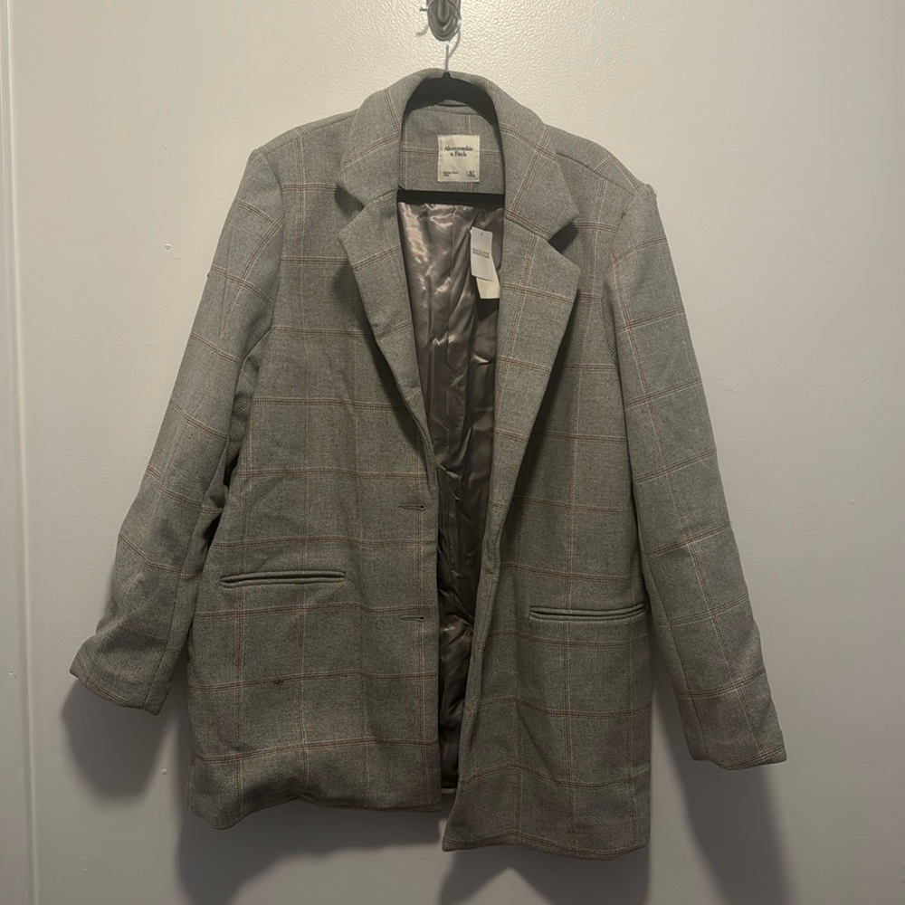 Abercrombie & Fitch, gray and orange checkered blazer